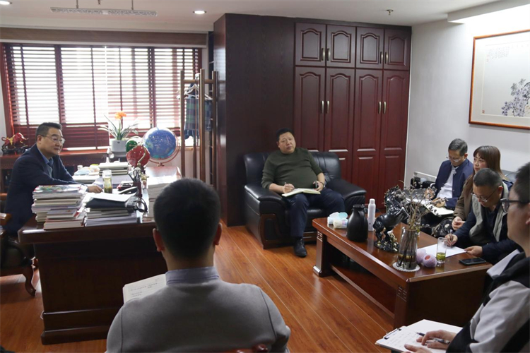 鄧華主持召開(kāi)資中、萬(wàn)源“兩端兩網(wǎng)”試點(diǎn)建設(shè)工作專題推進(jìn)會(huì)