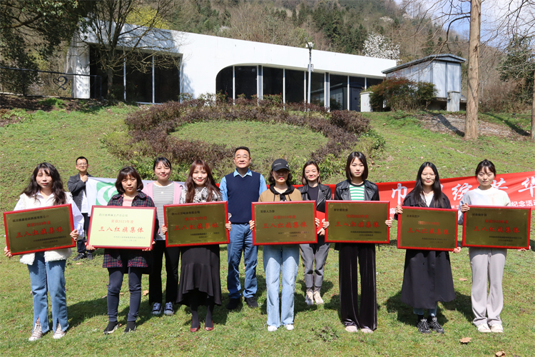 1678283881500918.jpg IMG_1616.JPG